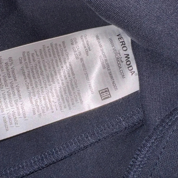 Vero Moda short ruffle skirt with pockets - Picture 6 of 7